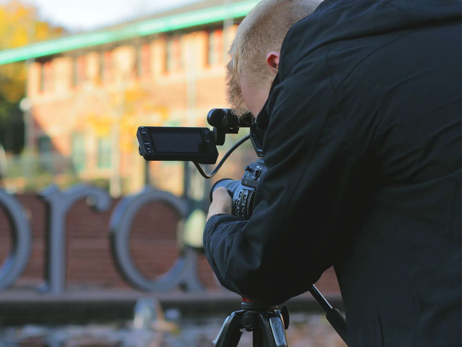 Ryan Filming On Location | Kensa